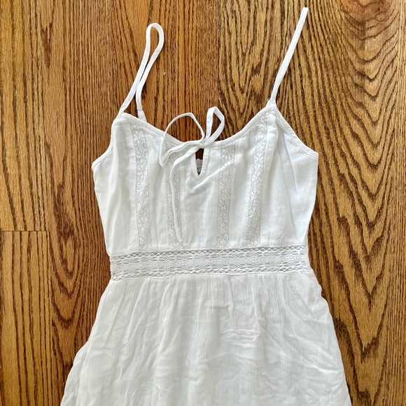 abercrombie and fitch dress - Picture 3 of 5